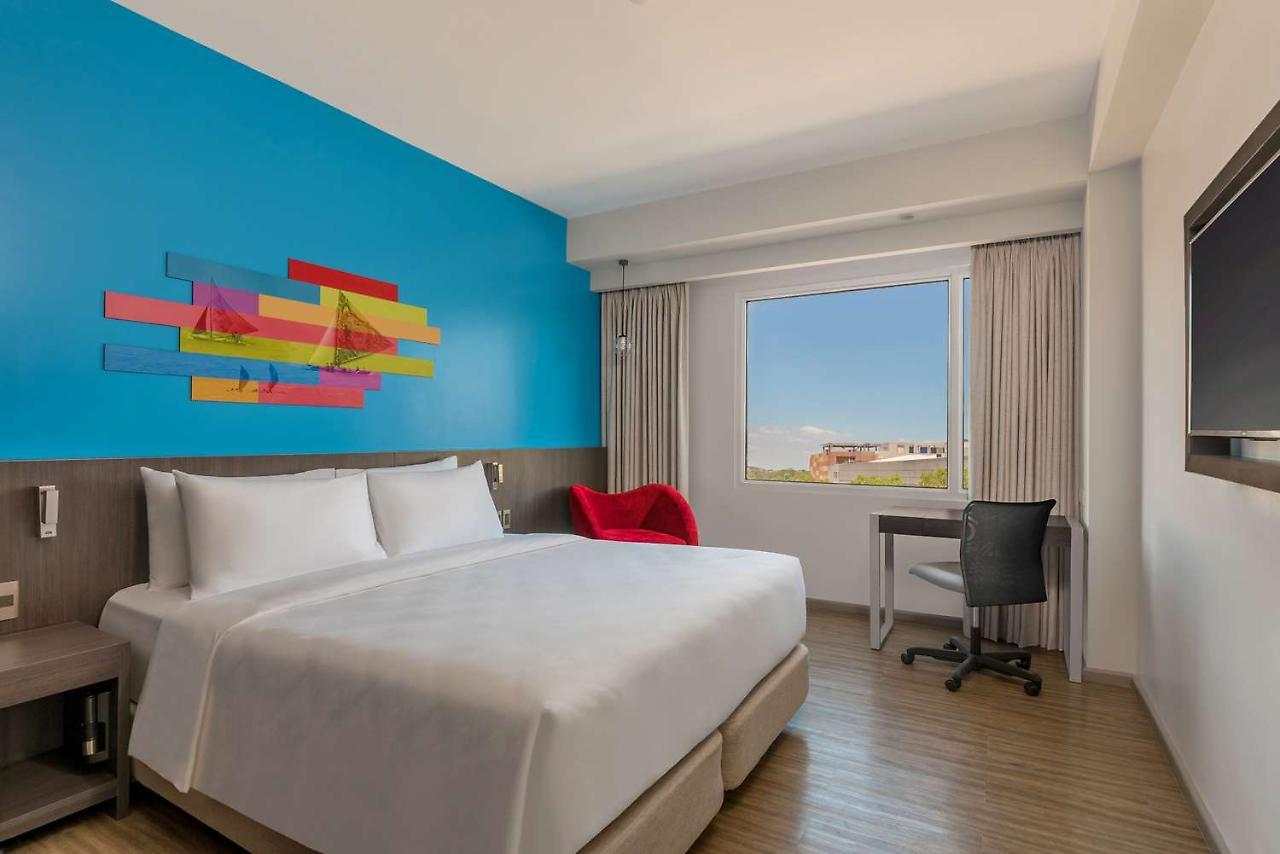 Park Inn By Radisson Iloilo מראה חיצוני תמונה