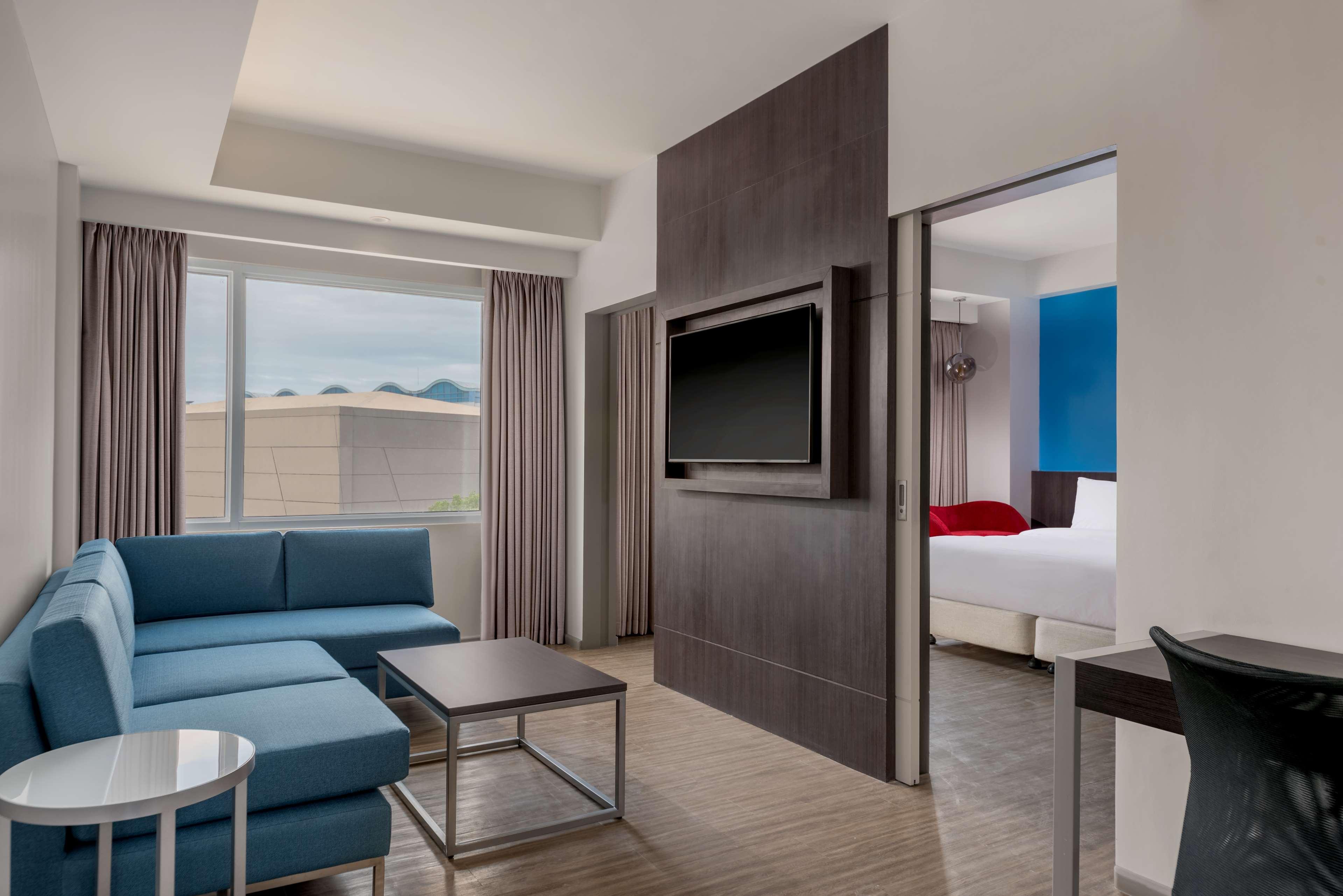 Park Inn By Radisson Iloilo מראה חיצוני תמונה