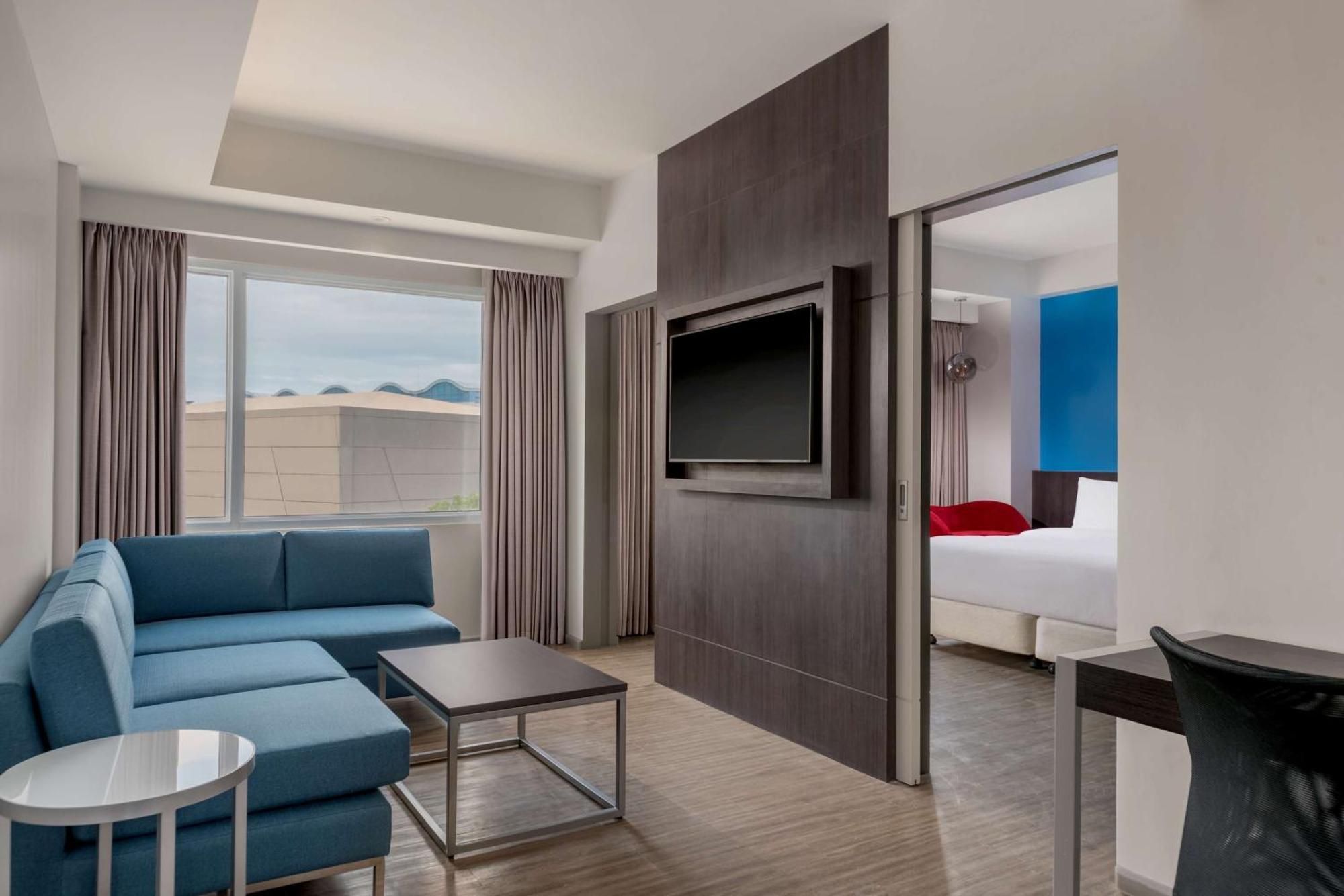 Park Inn By Radisson Iloilo מראה חיצוני תמונה