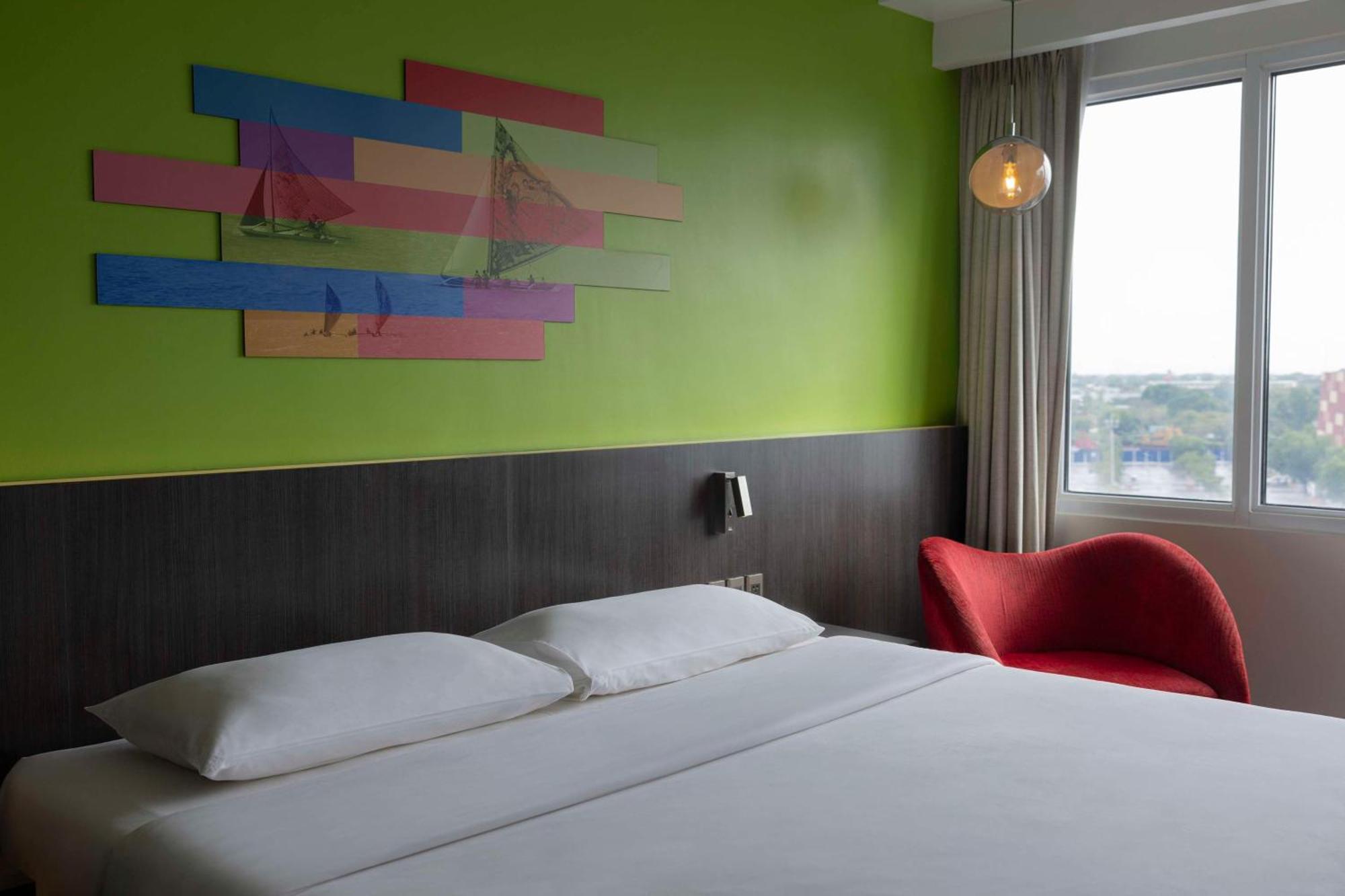 Park Inn By Radisson Iloilo מראה חיצוני תמונה